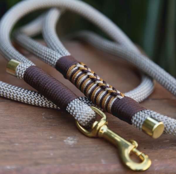 Trio Paracord Leash - Brown